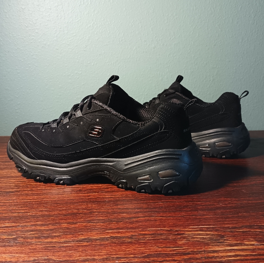 Skechers Women's D'Lites Black Leather Suede Athletic Sneakers Size 11B